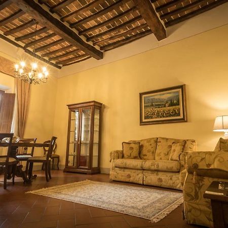 Luxury Apartment Piazza Grande Montepulciano Bagian luar foto